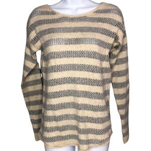 Bethany Mota sweater